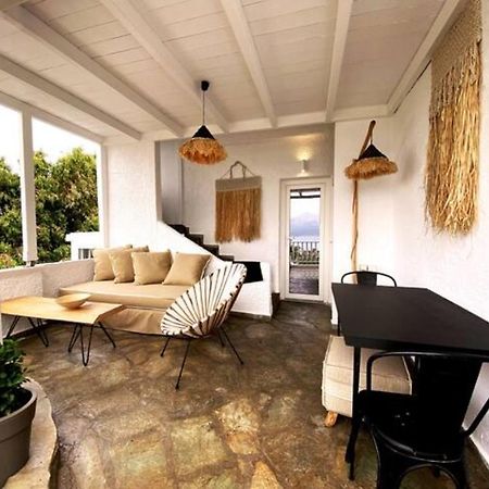 Papikinou Bay Suites Adamantas  ภายนอก รูปภาพ